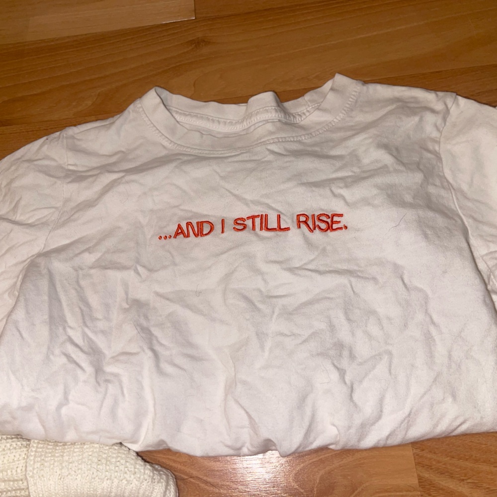 white nike long sleeve